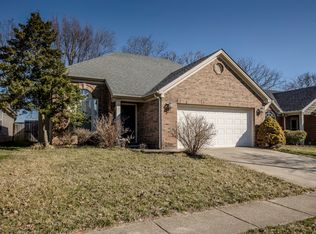 601 Skyview Ln, Lexington, KY 40511