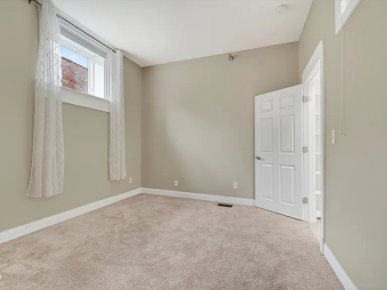 706 Massachusetts Ave #203 — Photo 21
