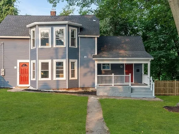 125 Grandview Ave, Worcester, MA 01603