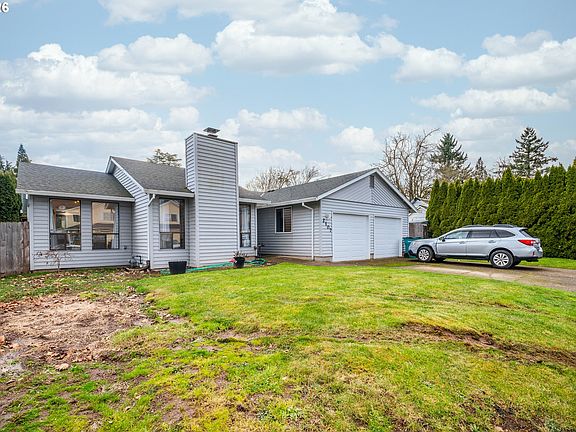 3rd image of 2107 NE 94th St