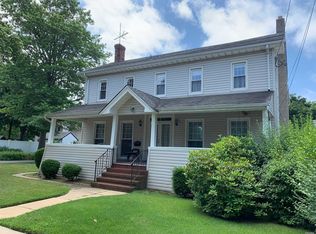 495 Pearl St, Oceanside, NY 11572