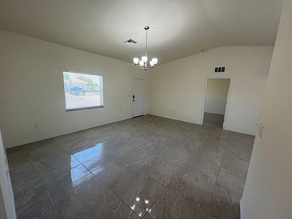 5th image of 3000 Sunshine Blvd S #3000