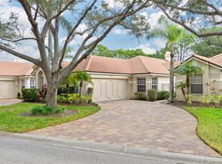 4026 Lyndhurst Ct, Sarasota, FL 34235