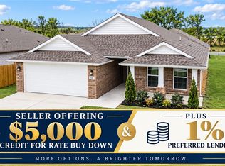 141 Keaton St, Prairie Grove, AR 72753