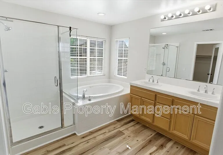 25386 Playa Serena Dr — Photo 15