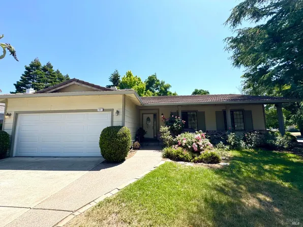 401 Oakwood Dr, Fairfield, CA 94534