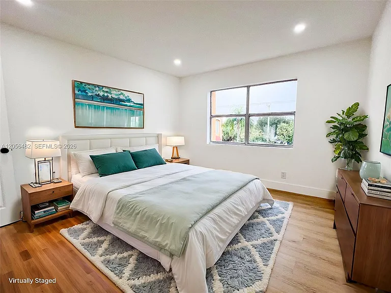 17911 NW 68th Ave #O207 — Photo 3