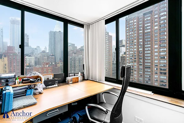 Rented by Anchor Associates | media 3
