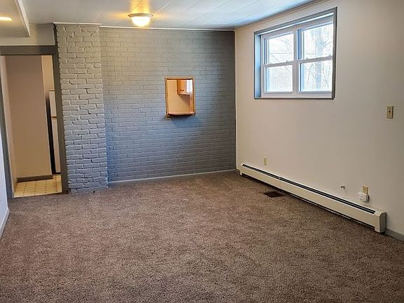 3rd image of 508 Baldwin St APT 5