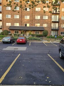 4711 Saint Joseph Creek Rd APT 1I, Lisle, IL, 60532