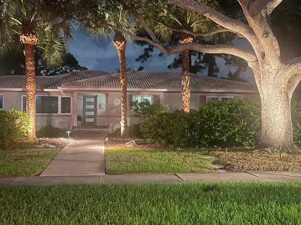 276 Snell Isle Blvd NE, Saint Petersburg, FL 33704