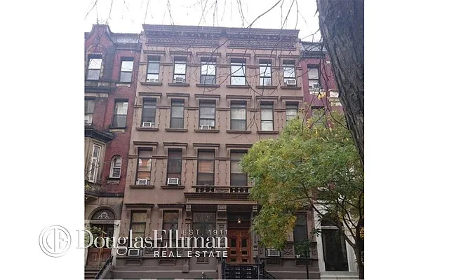 Rented by Douglas Elliman | media 10