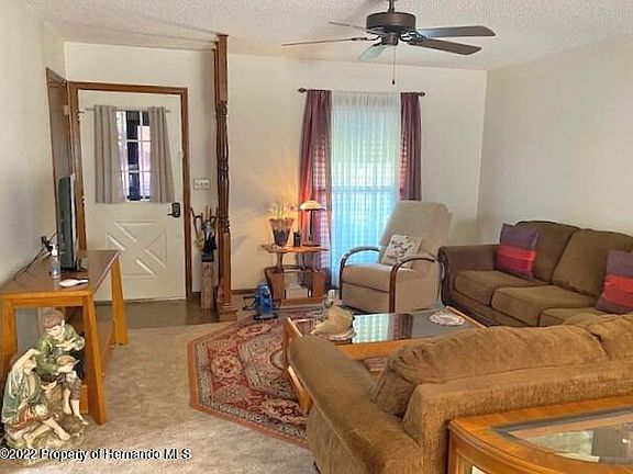 4th image of 1315 Deltona Blvd