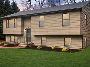 163 Alton Bradford Rd, Bradford, RI 02808