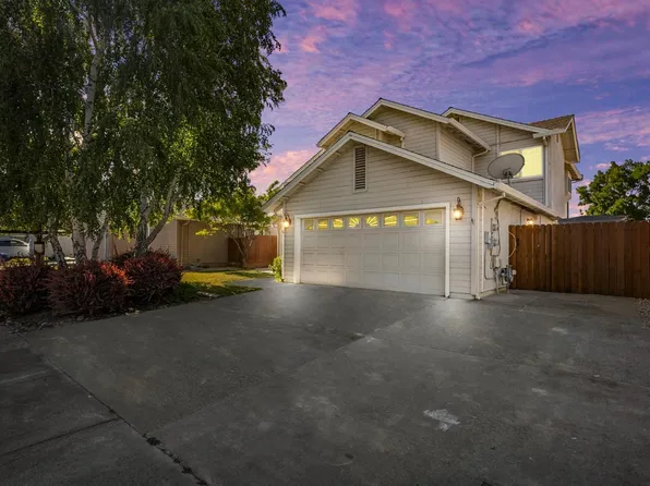 1524 Amber Leaf Way, Lodi, CA 95242
