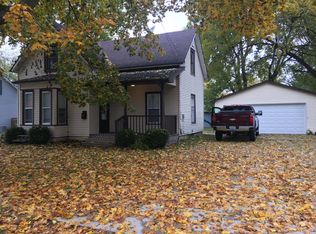 107 E Park St, Plano, IL 60545