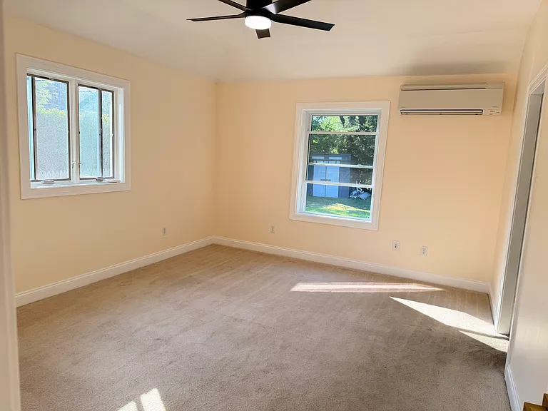 18 Kirby Rd — Photo 11