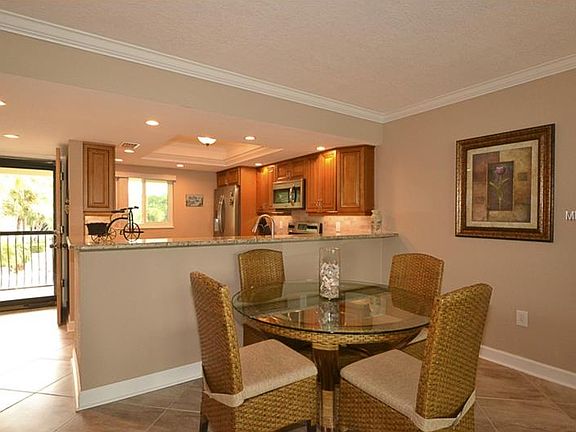 4th image of 825 S Gulfview Blvd APT 207