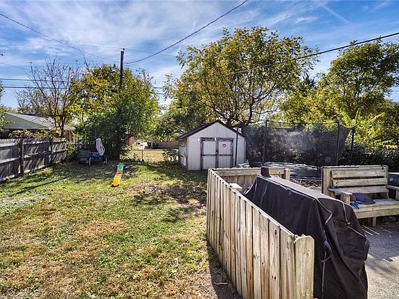 5th image of 2224 Cadie Ave