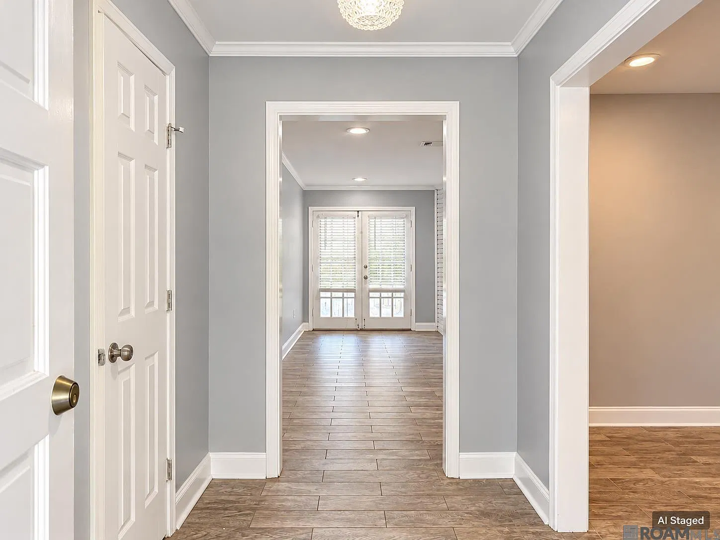 4 bed, 2417 sqft, $2,300 — Photo 4