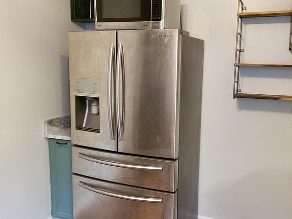 3rd image of 2926 S Buchanan St APT A2