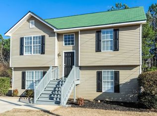 4250 Viewpoint Ln, Ellenwood, GA 30294