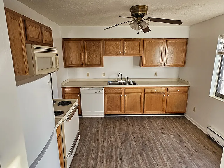 7409 West Blvd #4 — Photo 6