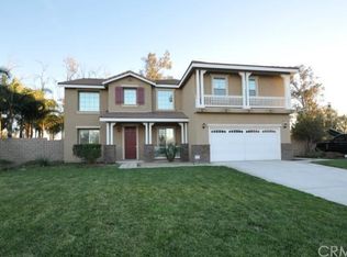 16541 Bayleaf Ln, Fontana, CA 92337