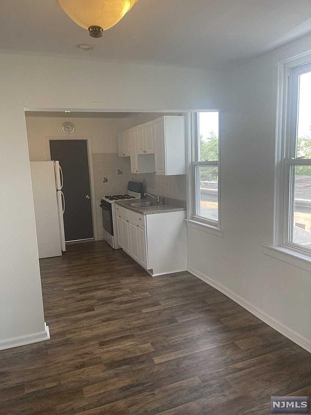 721 Marin Ave FLOOR 2, Lyndhurst, NJ 07071 Zillow