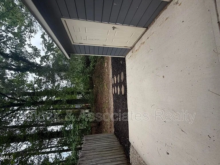 5551 Hamstead Crossing Dr — Photo 11