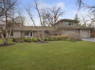 91 Meadowview Dr, Northfield, IL
