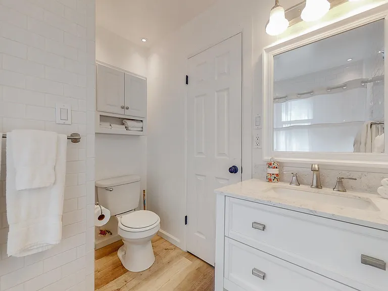 2423 Espanola St NE #C — Photo 13