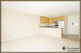 2nd image of 909 Ala Lilikoi St APT 305