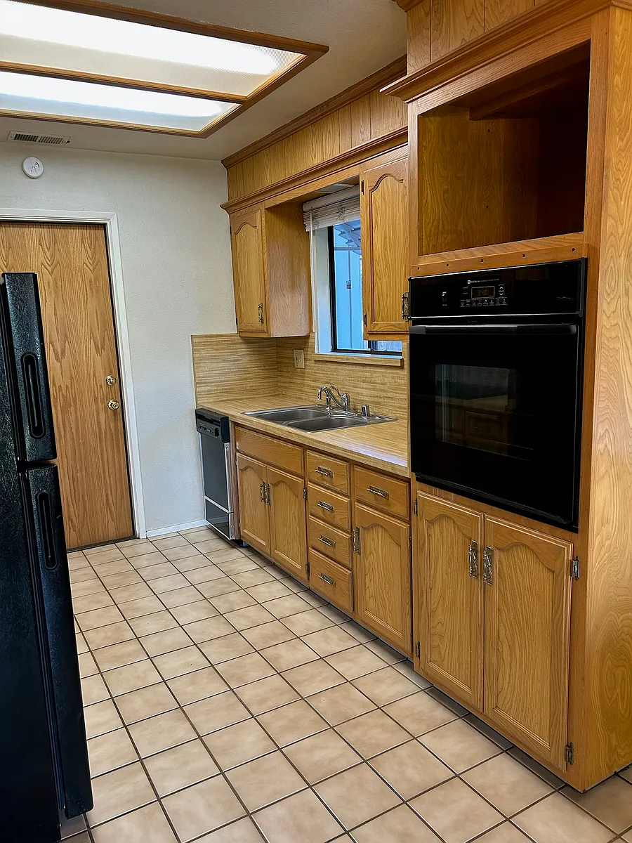Building Photo - 210 Mendocino Dr