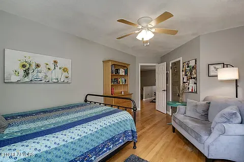 Another view of 2nd bedroom.