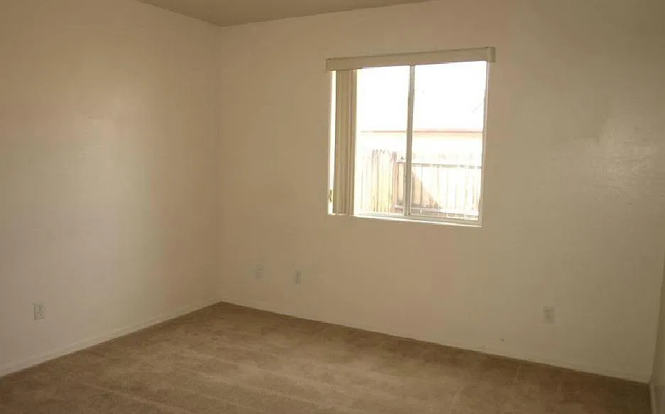 8400 Stevens Bedroom_03132018