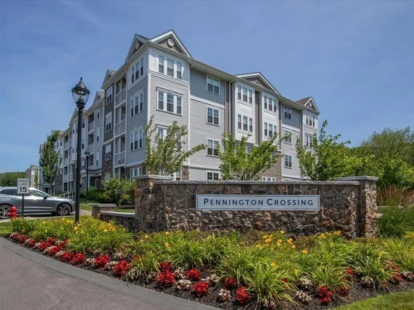 2312 Pennington Dr #2312, Walpole, MA 02081