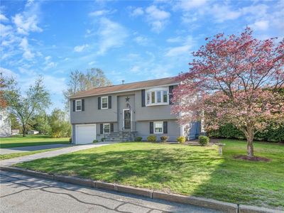 6 Glenna Dr, Smithfield, RI, 02917