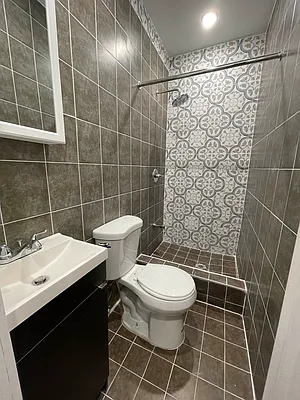 Rented by Nooklyn NYC LLC | media 34