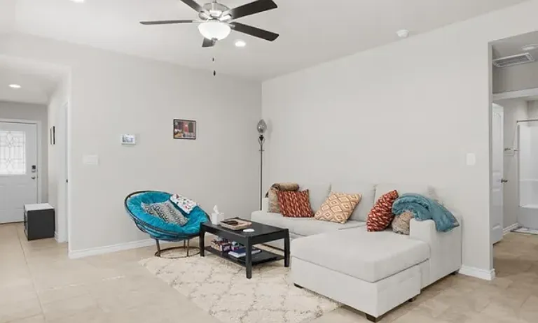 7606 Shadow Rider Ln — Photo 15