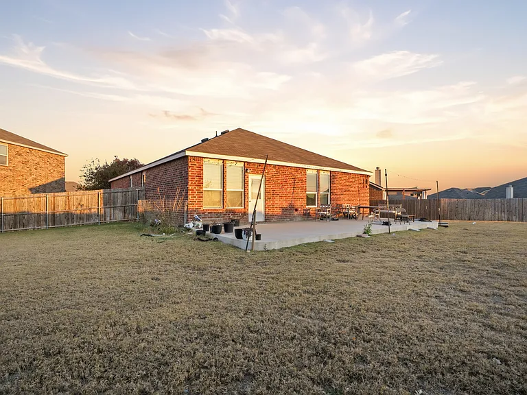 8101 Kurgan Trl — Photo 31