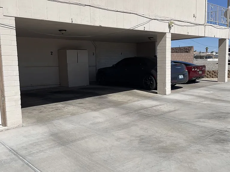 2130 Sahara Dr #1-4 — Photo 6