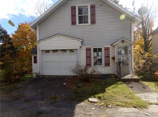 24 N Canal St, Oxford, NY 13830