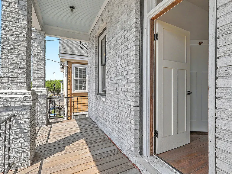 272 Coming St #C — Photo 28