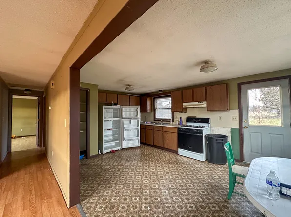 17 Hadley Lake Road, Marshfield, ME 04654