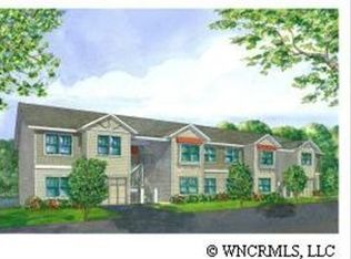 20 Foxden Ct #202, Fletcher, NC 28732