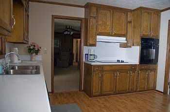 5th image of 3597 Norwich Dr