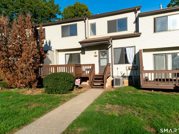 108 Cypress Road #108, Newington, CT 06111