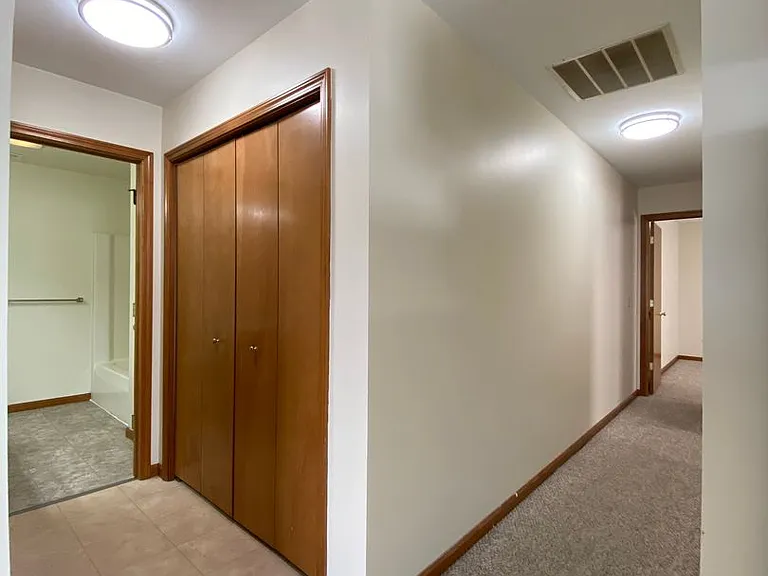 216 Stonewall Ct — Photo 28