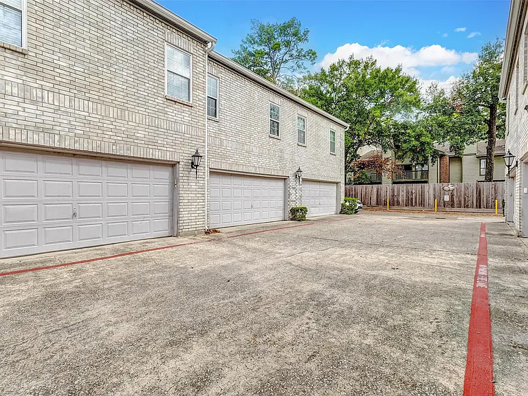 17421 Red Oak Dr #7421 — Photo 26